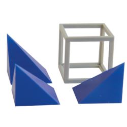 Krychle ze tří jehlanů v kleci, hrana 5cm