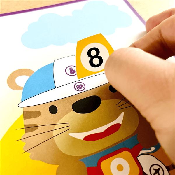 Objevuji tvary s nálepkami